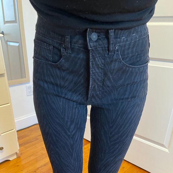 Zebra Print Blue Jeans Express Skinny (S) Denim - Picture 1 of 7